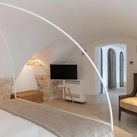 Masseria Valentina 4*
